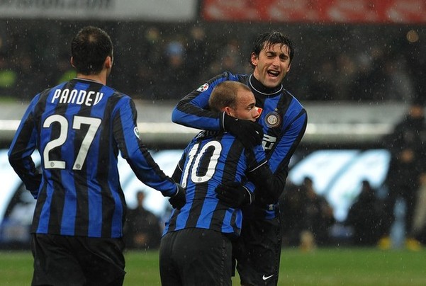 记者：阿隆索未进更衣室，卡瓦哈尔批裁判反被回呛是荒谬借口