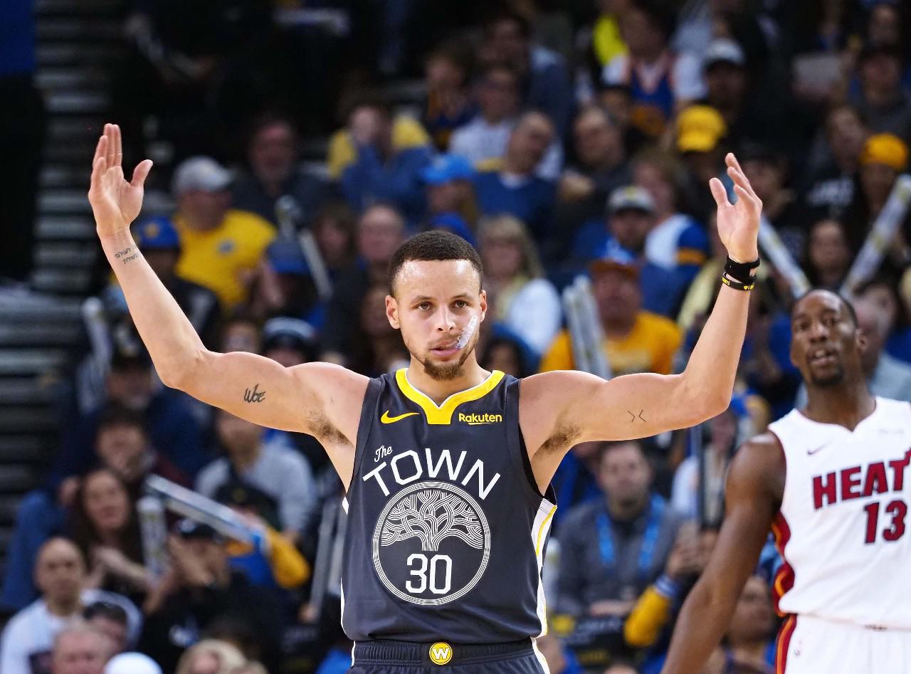 [NBA]虽迟但到！哈登强势3+1引领小高潮