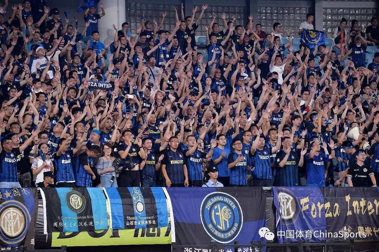 詹姆斯谈里夫斯表现：他有天赋又很勤奋，由衷为他感到开心