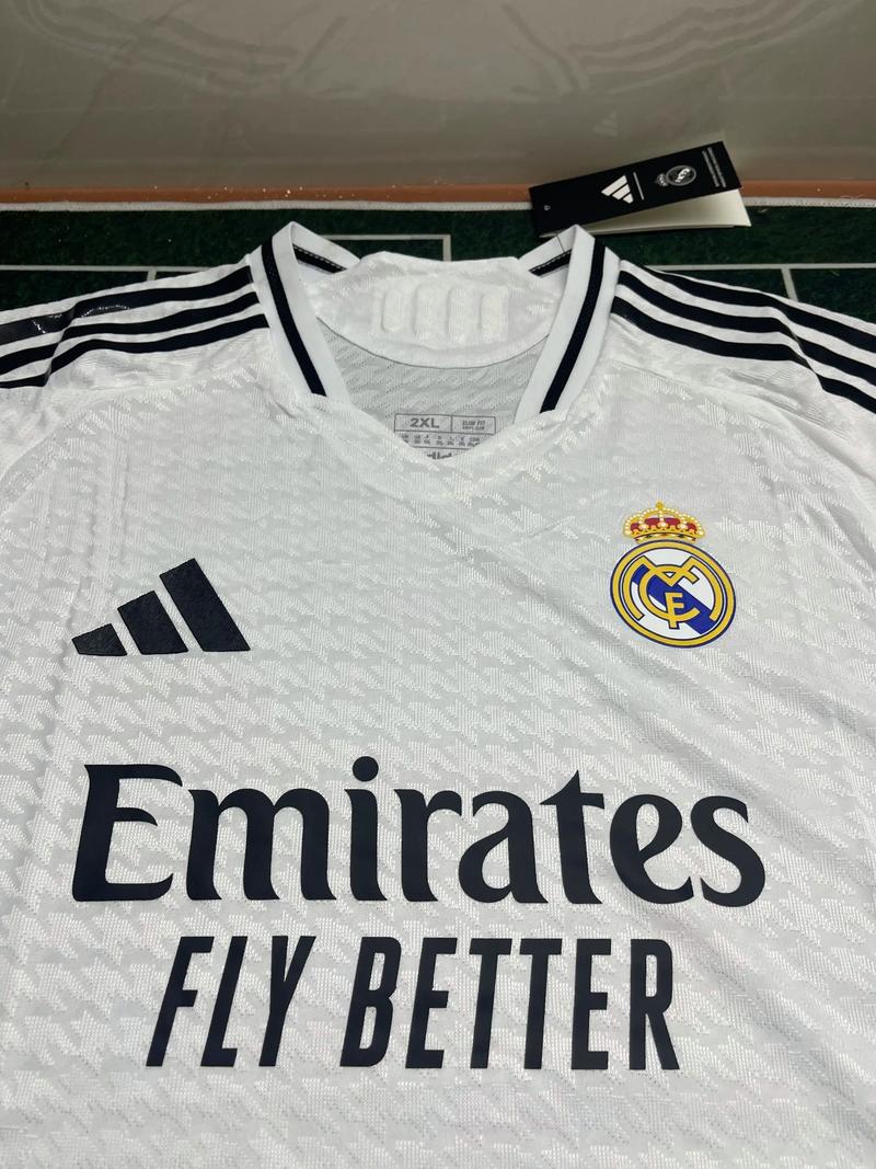 【头条】阿莱斯·奥帕特尔尼主场登顶环球马术冠军赛布拉格季后赛1.45米争时赛